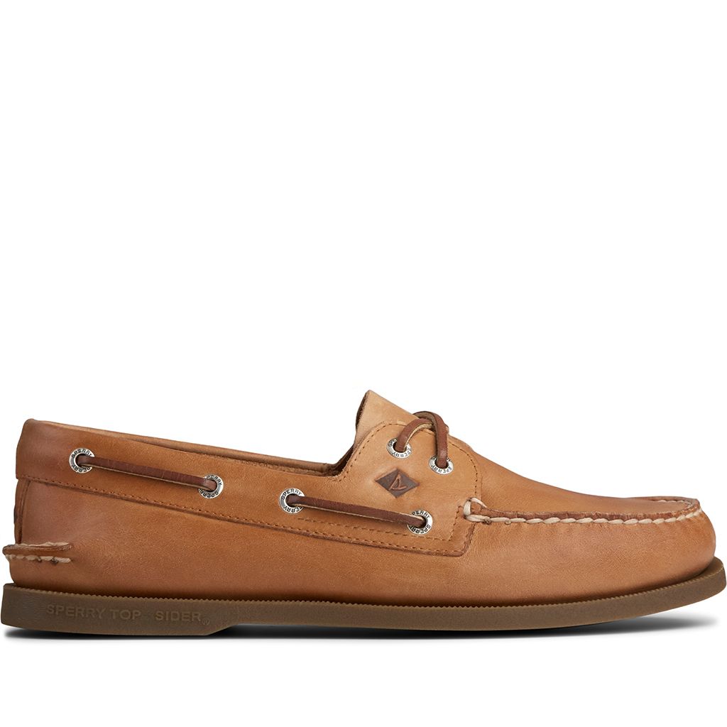 Sperry Men's A/O 2-Eye Boat Shoe in Nutmeg