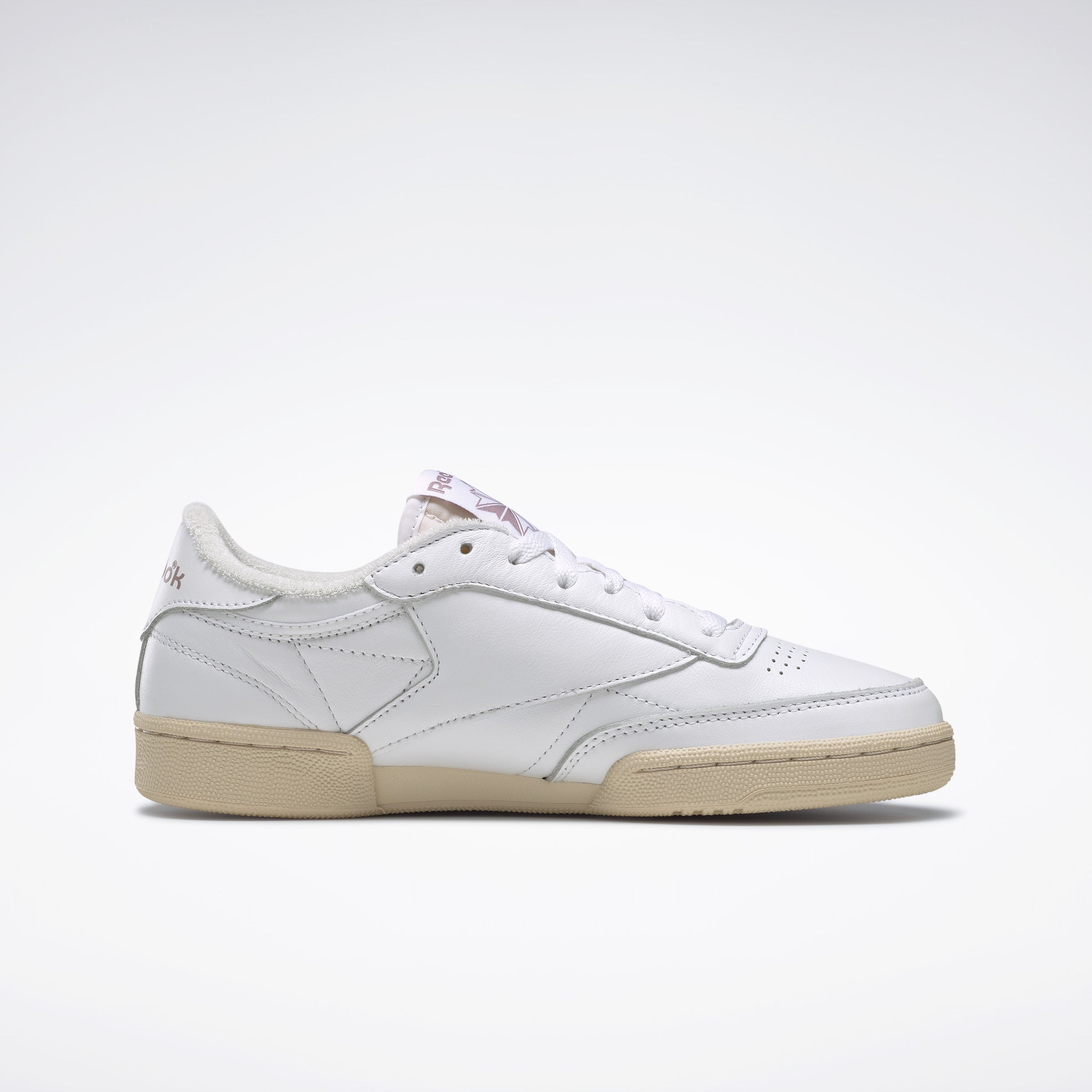 Reebok Women's Club C 85 Vintage  In M