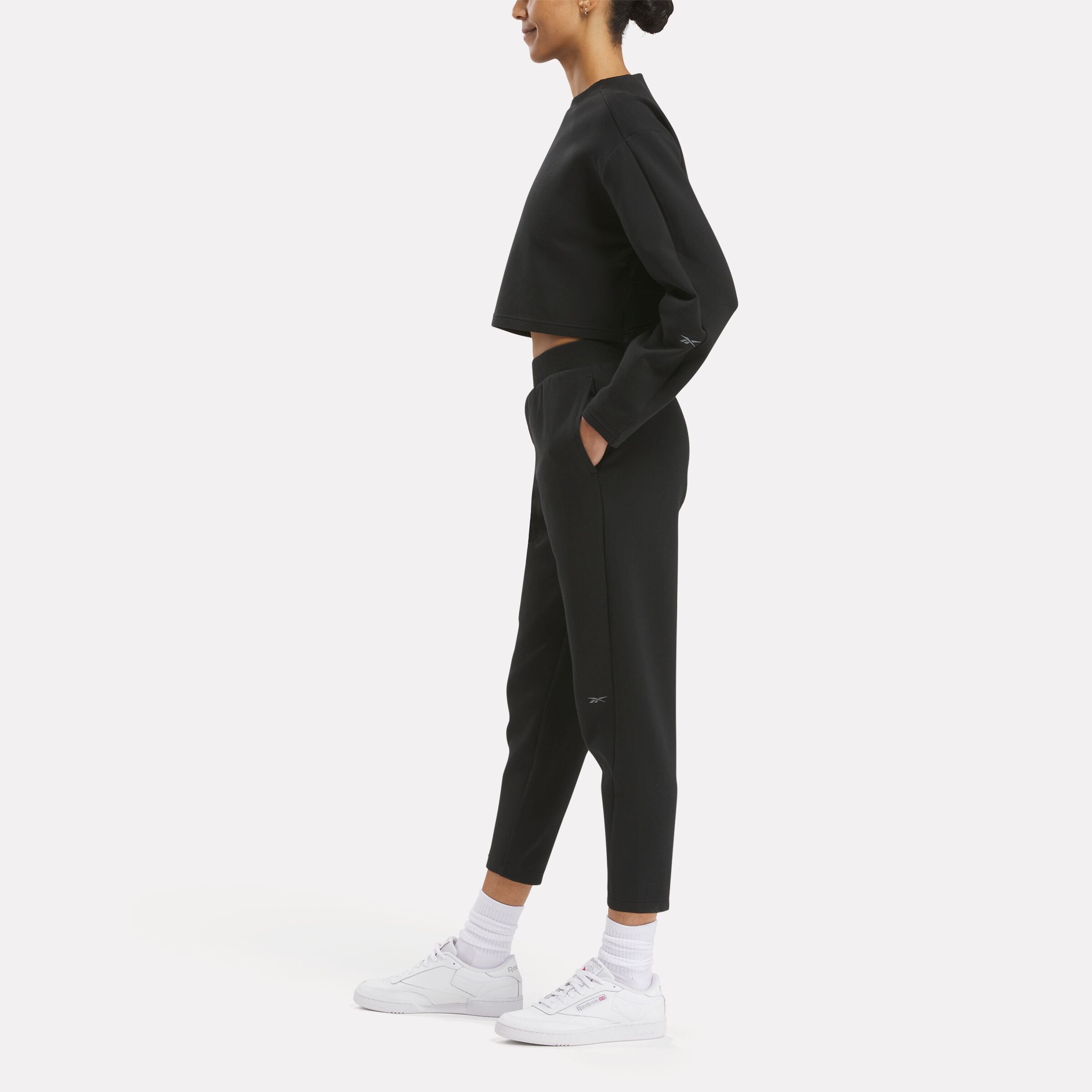 Reebok Women's Activ Coll Dreamblend Pant  In Black REG