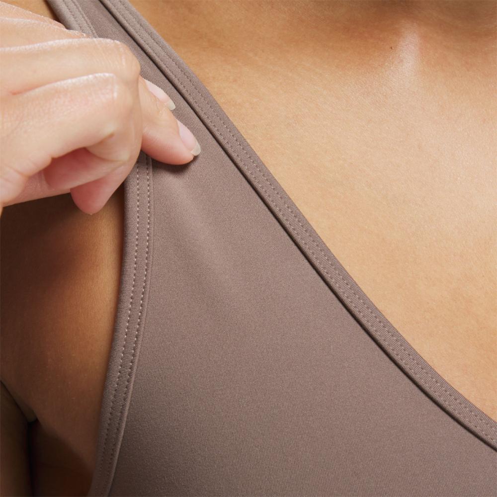 Reebok Women's Activ Coll Dreamblend Bra  In Utibro REG