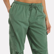 Reebok Women's Wde Cargo Pant  Reg In Escape
