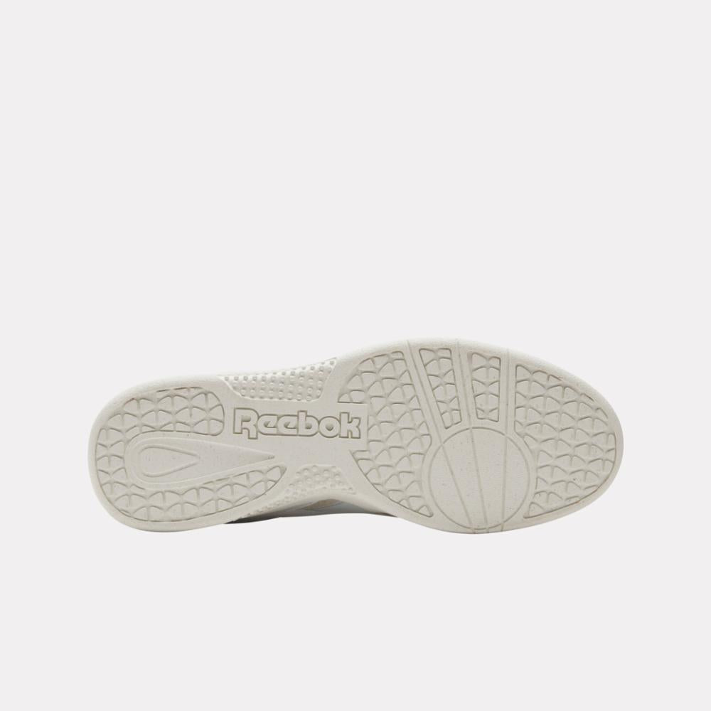 Reebok Unisex' Hammer Street  In White/Chalk/Moon M