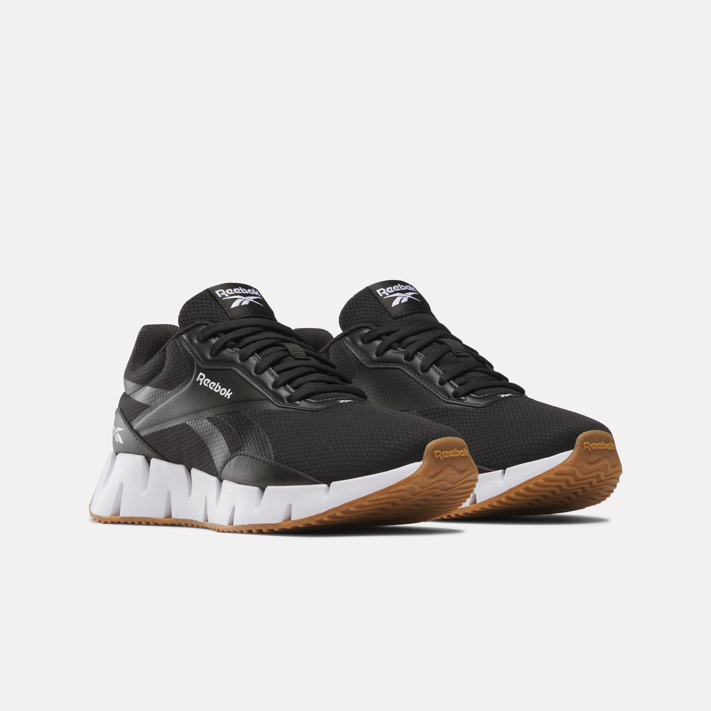 Reebok Women's Zig Dynamica Str  In Black/White M