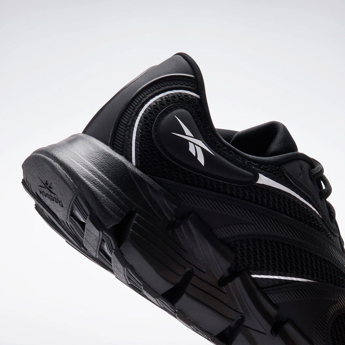 Reebok Unisex' Zig Hypnotica  In Black/Black M