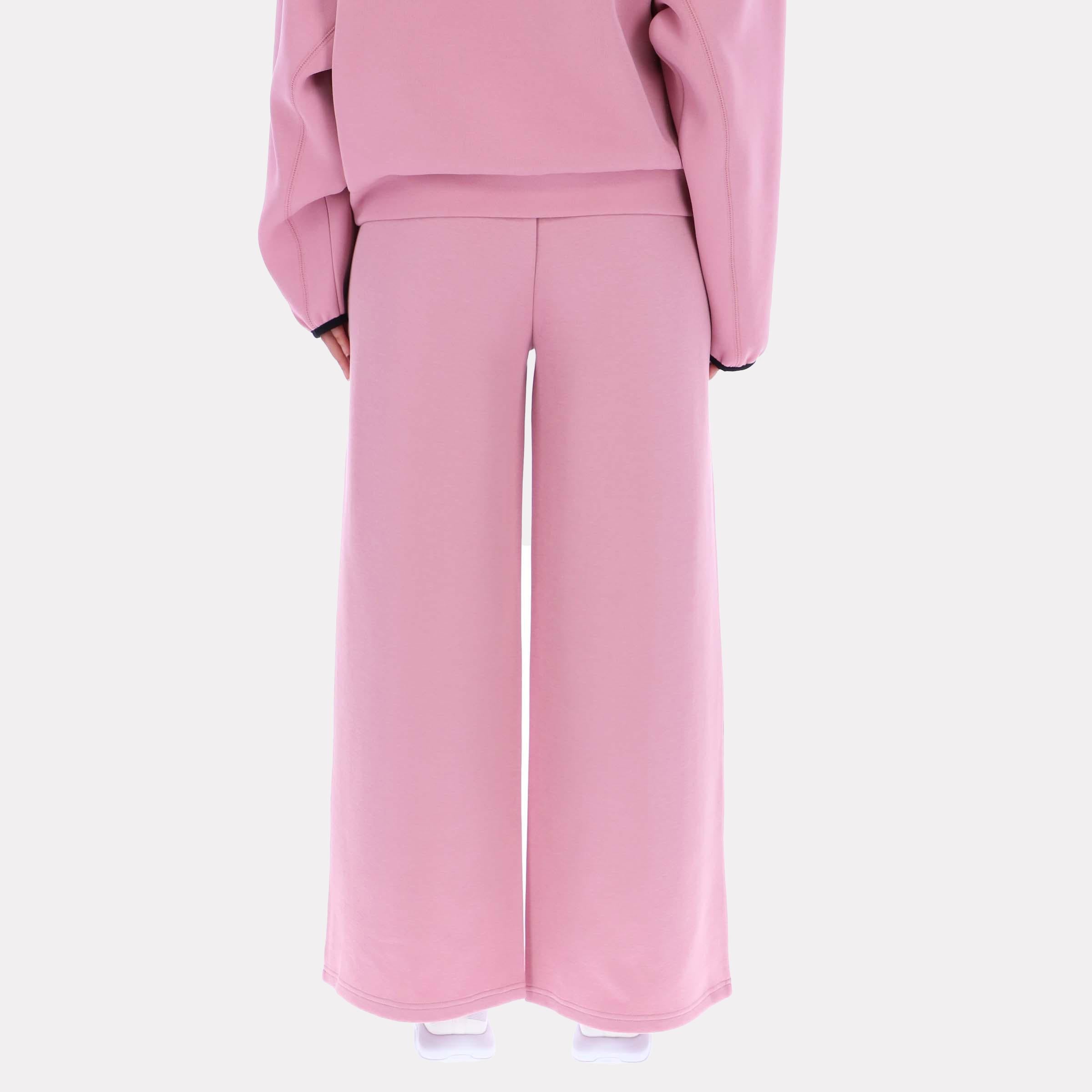 Reebok Apparel  Women's Kick Flare Jogger Reebok Classics App Women Grey Reg