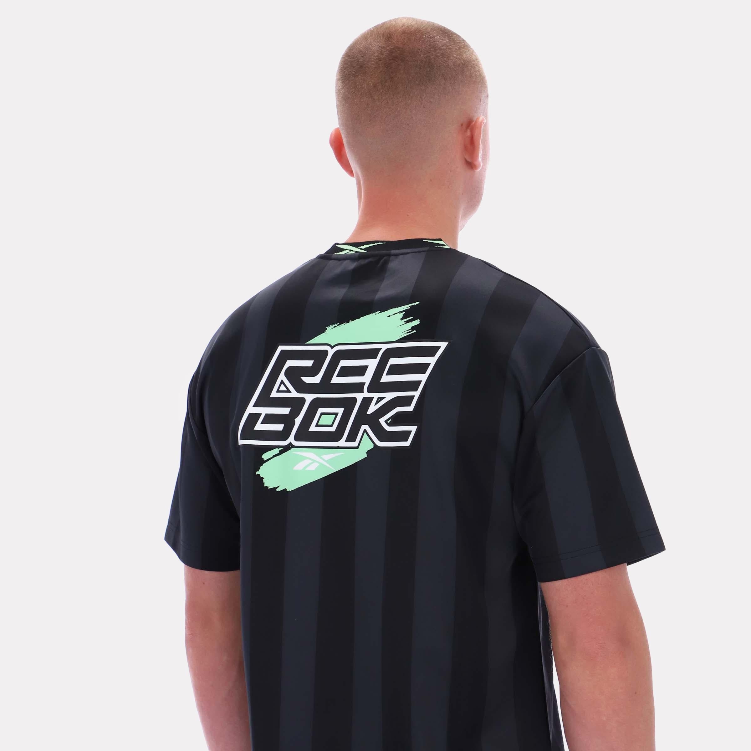 Reebok Apparel  Men's Footy Graphic Tee Reebok Classics App Men Black Reg