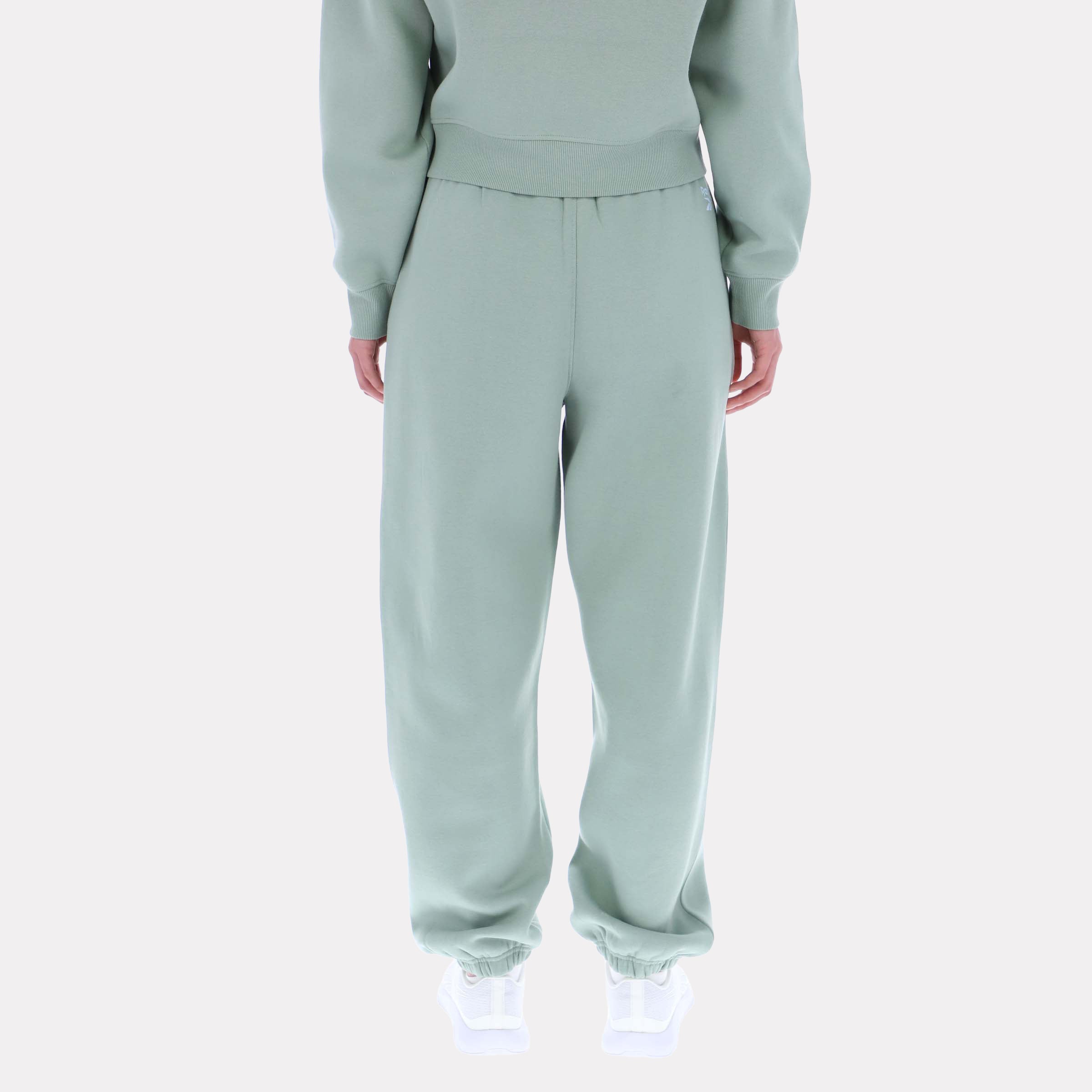 Reebok Women's Rose Varsity Jogger  Reg In Hybrid