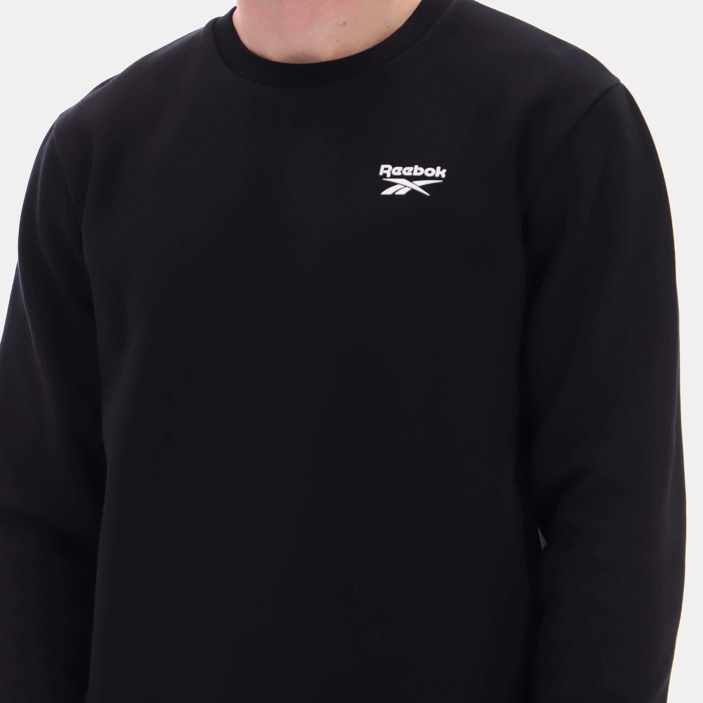 Reebok Men's Kai Small Logo Crewneck Sweatshirt  In Black REG