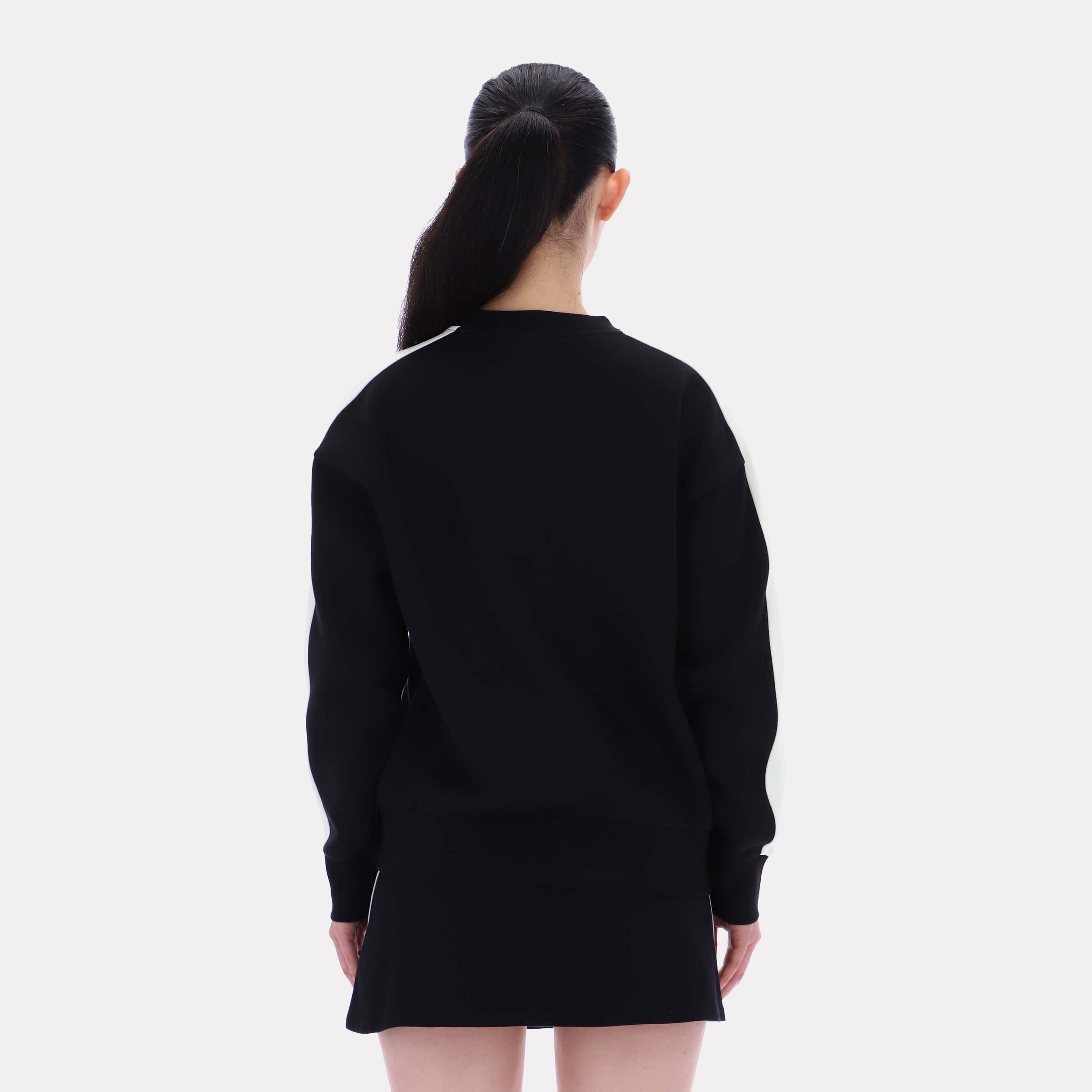 Reebok Women's Bella Oversized Crewneck Sweatshirt  In Black REG