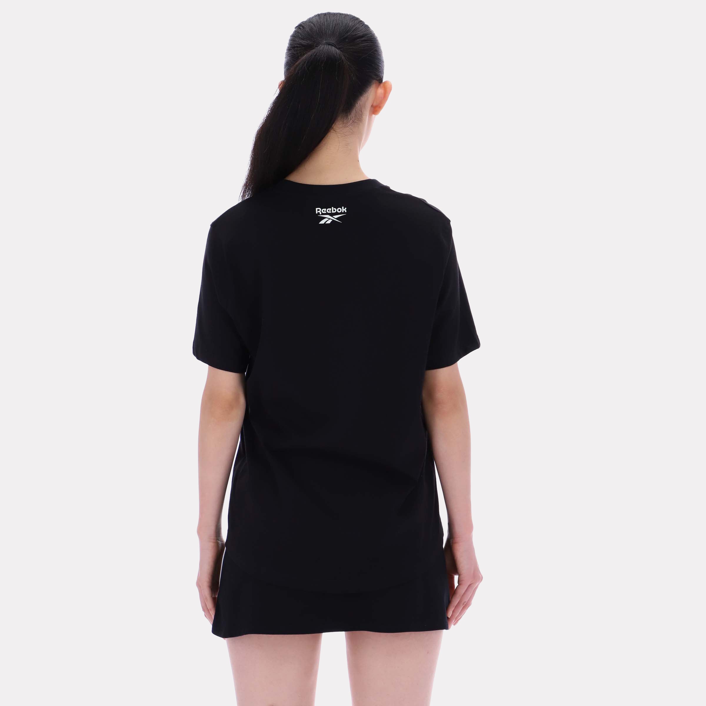 Reebok Women's Brielle Crew Neck Oversized Ss Tee  Reg In Black