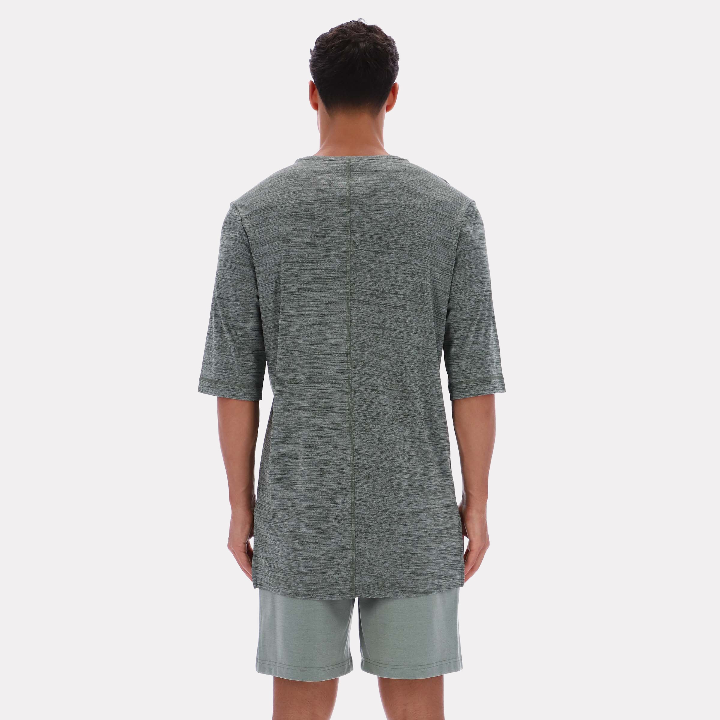 Reebok Men's Yoga Relaxed Long Line Tee  In Green REG