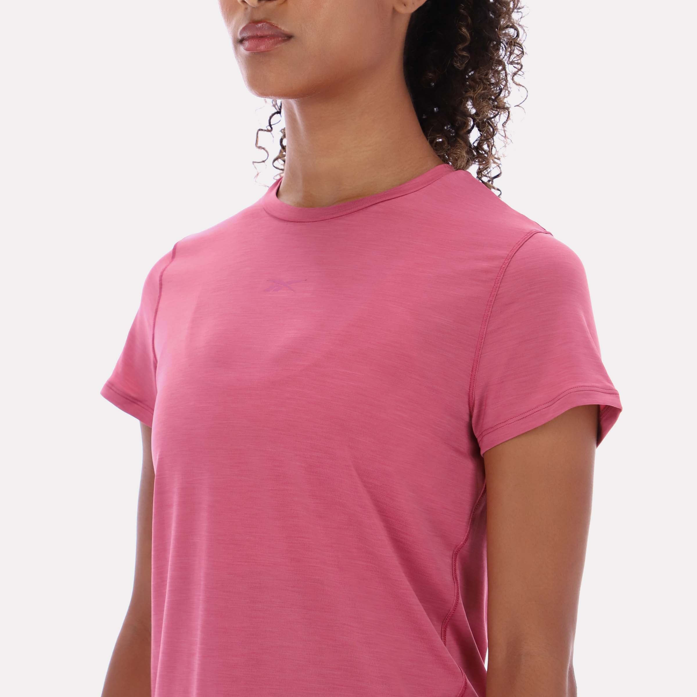 Reebok Women's Rbk Chill Athletic Tee  In Studio REG