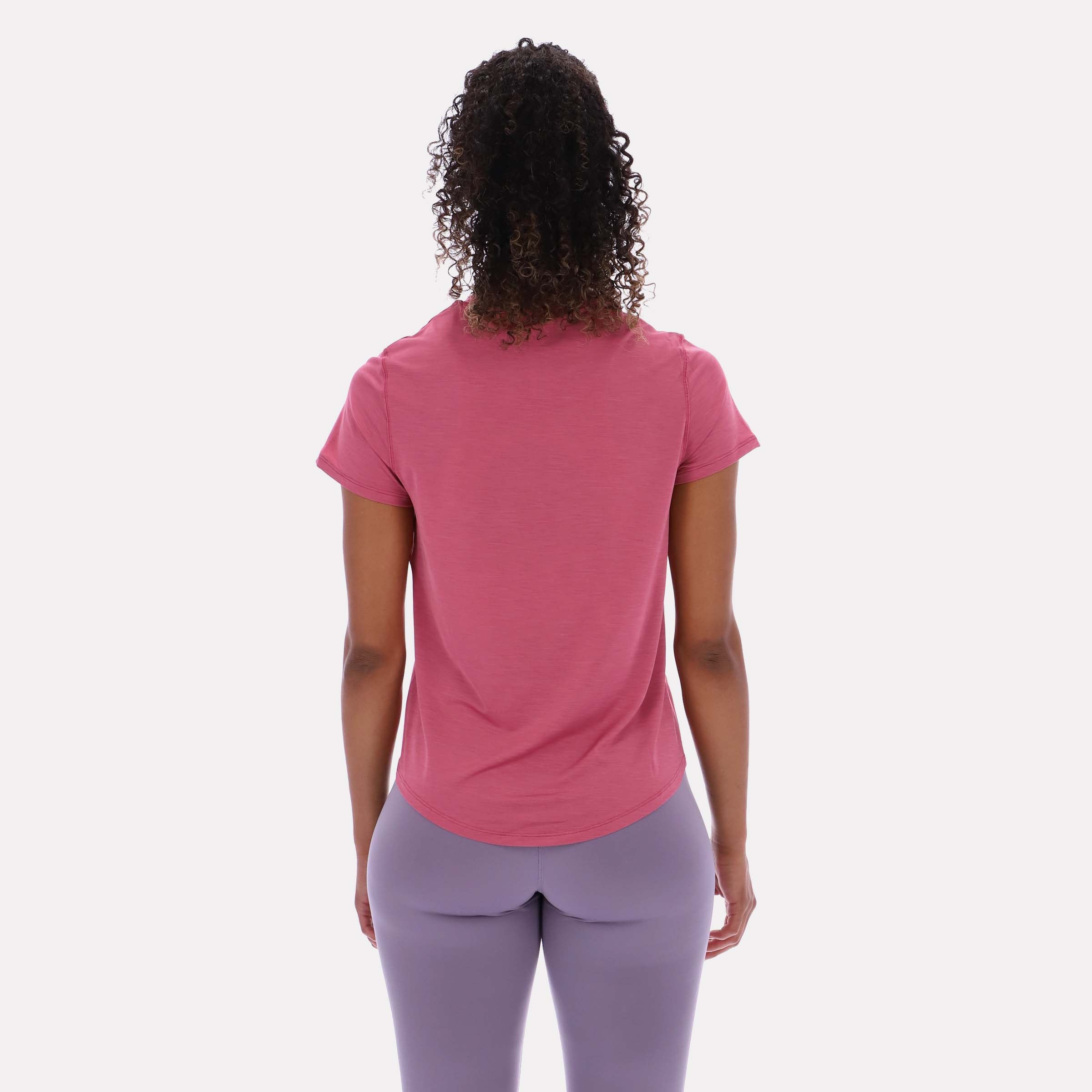 Reebok Women's Rbk Chill Athletic Tee  In Studio REG