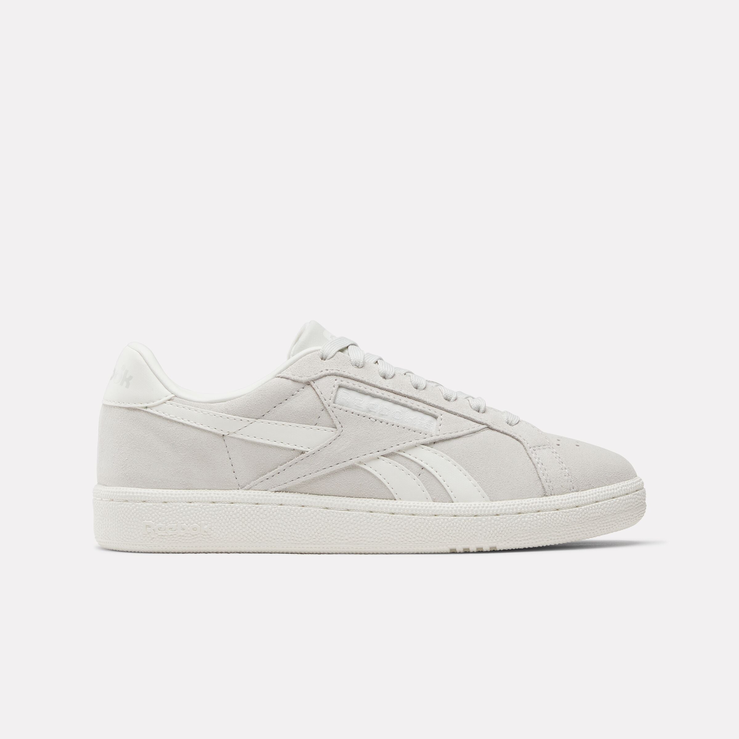 Reebok Women's Club C Grounds Uk  M In Soft Grey