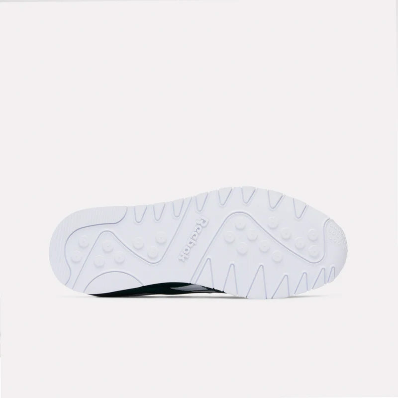 Reebok Unisex' Classic Nylon  In Metalgreen/Ftwrwhite/Metalgree M