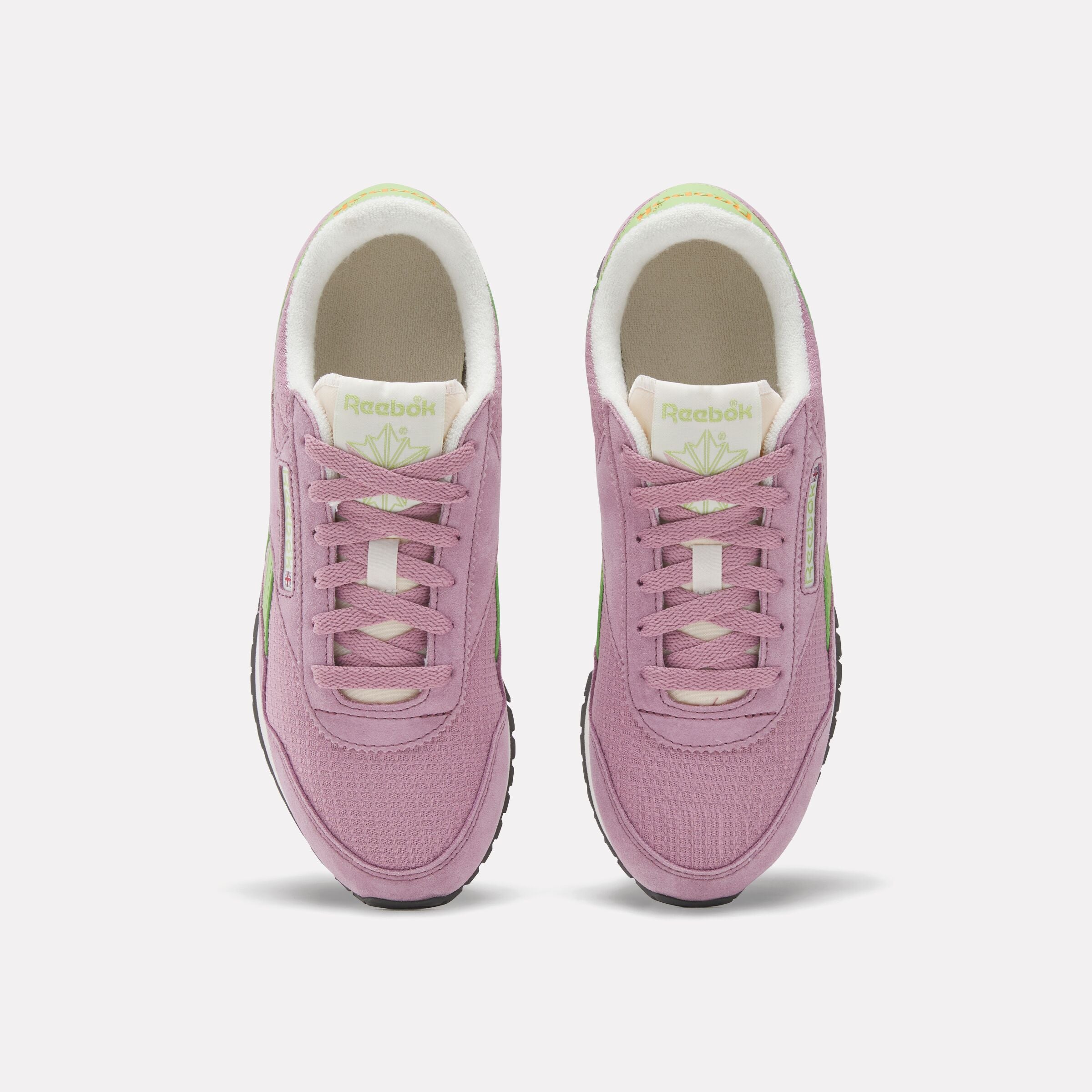 Reebok Women's Classic Az  In Berrychill M