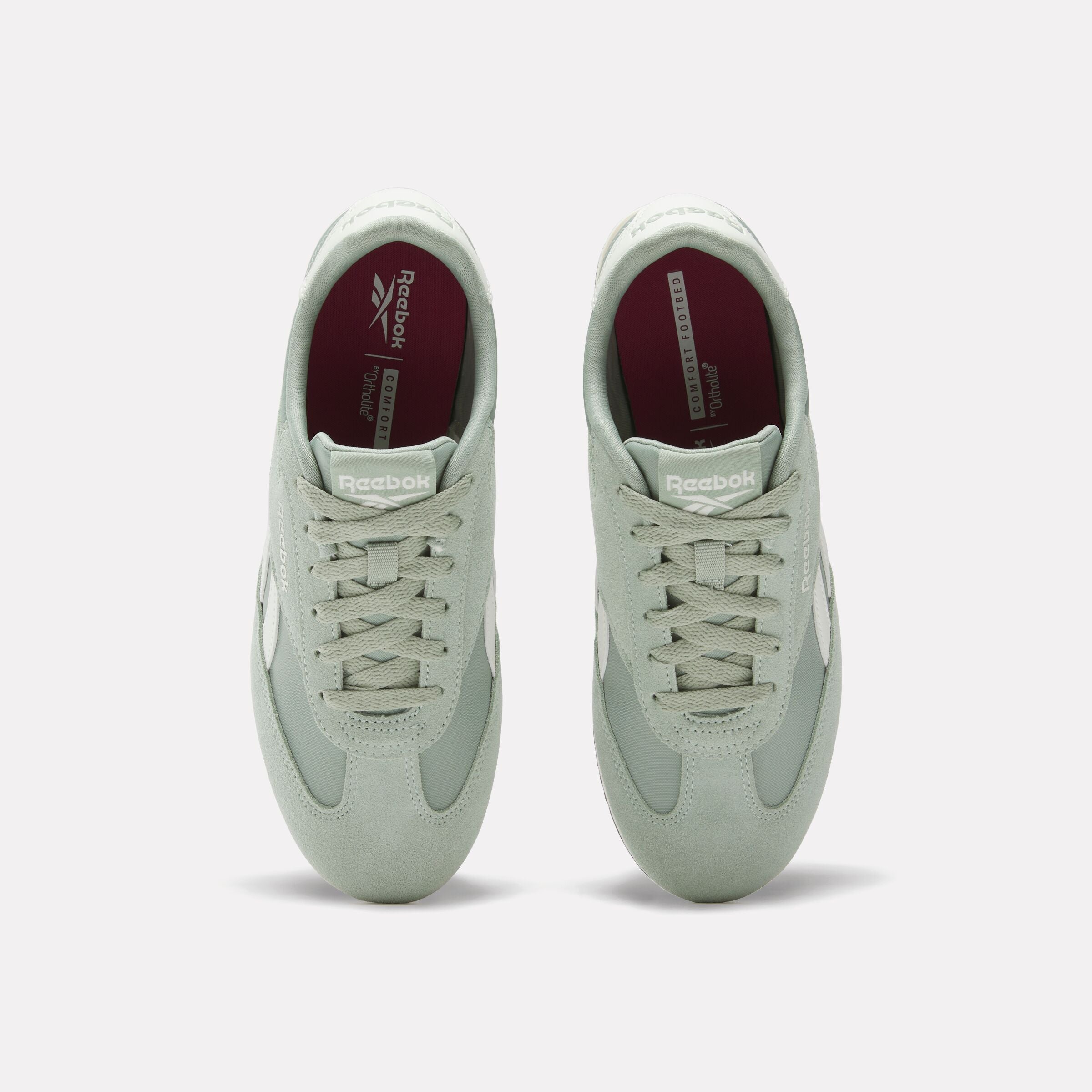 Reebok Women's Reebok World 70  In Green/White/White M