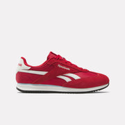Reebok Women's Reebok World 70  In Red/White/Blue M