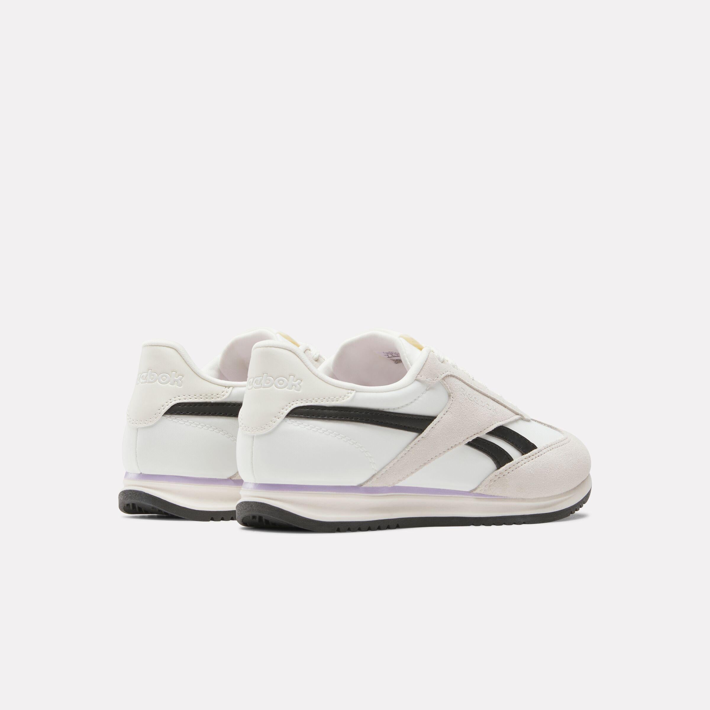 Reebok Footwear  Women's Reebok World 70 Reebok Classics Ftw Women White M