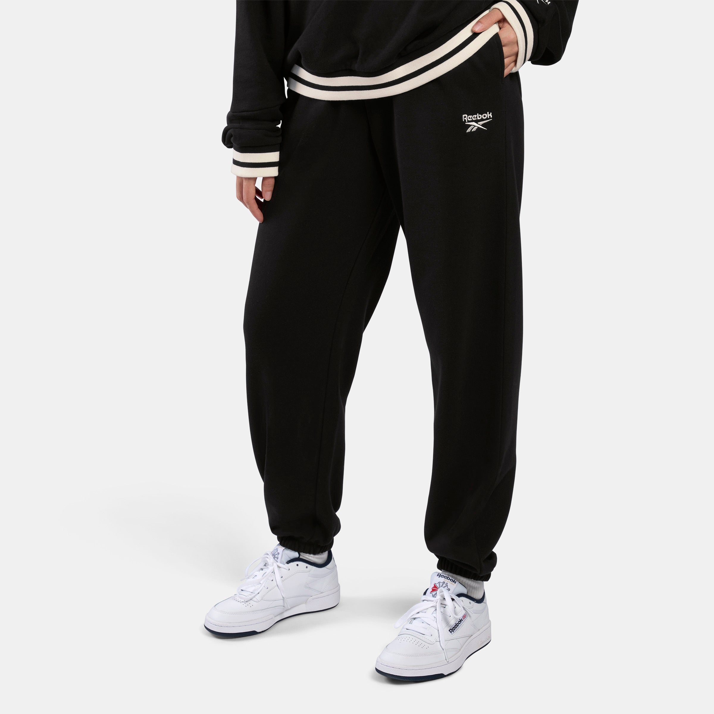 Reebok Women's Lawn Club Jogger Pants  In Black REG