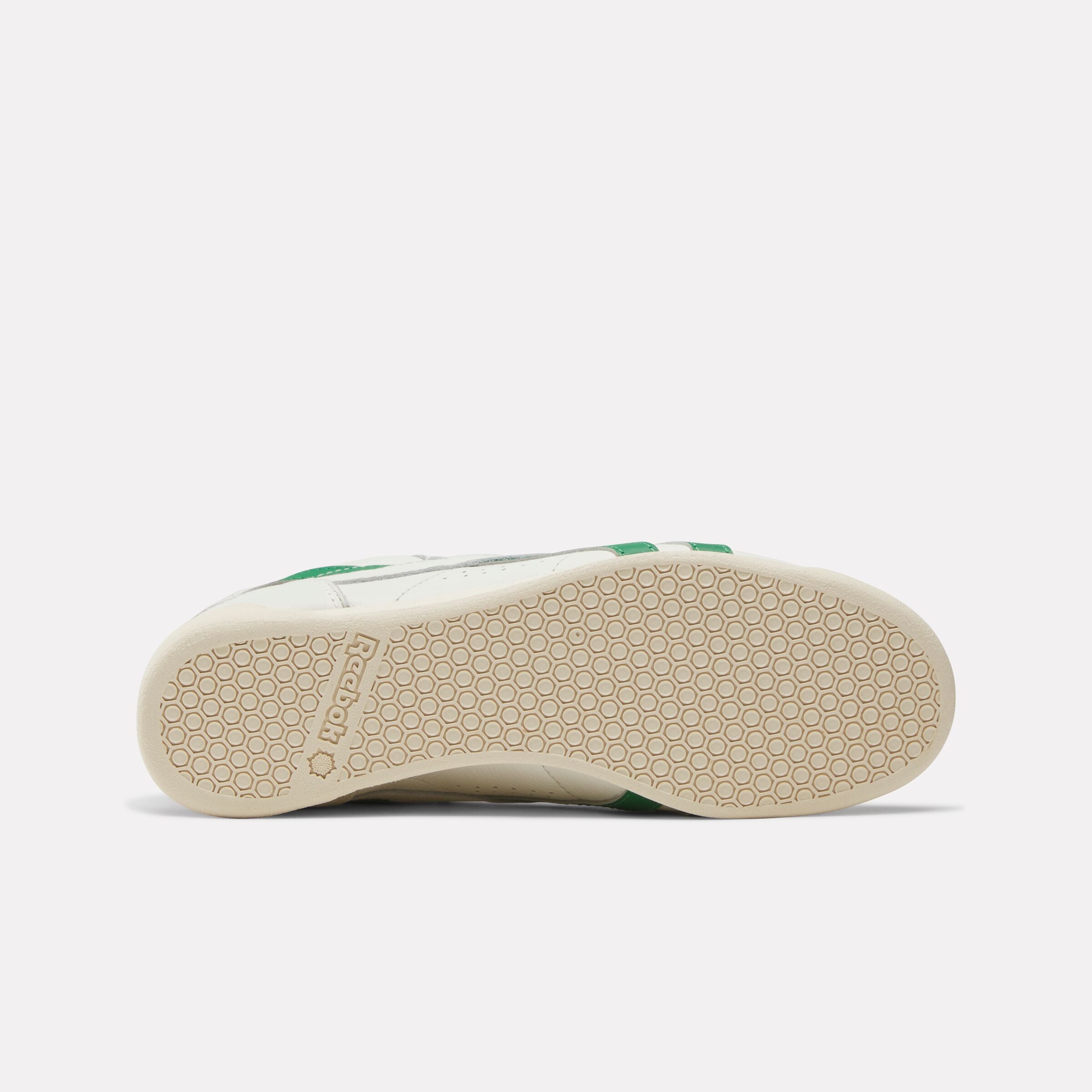 Reebok Women's F/S Lo  In Chalk/Glengreen/Paperwhite M