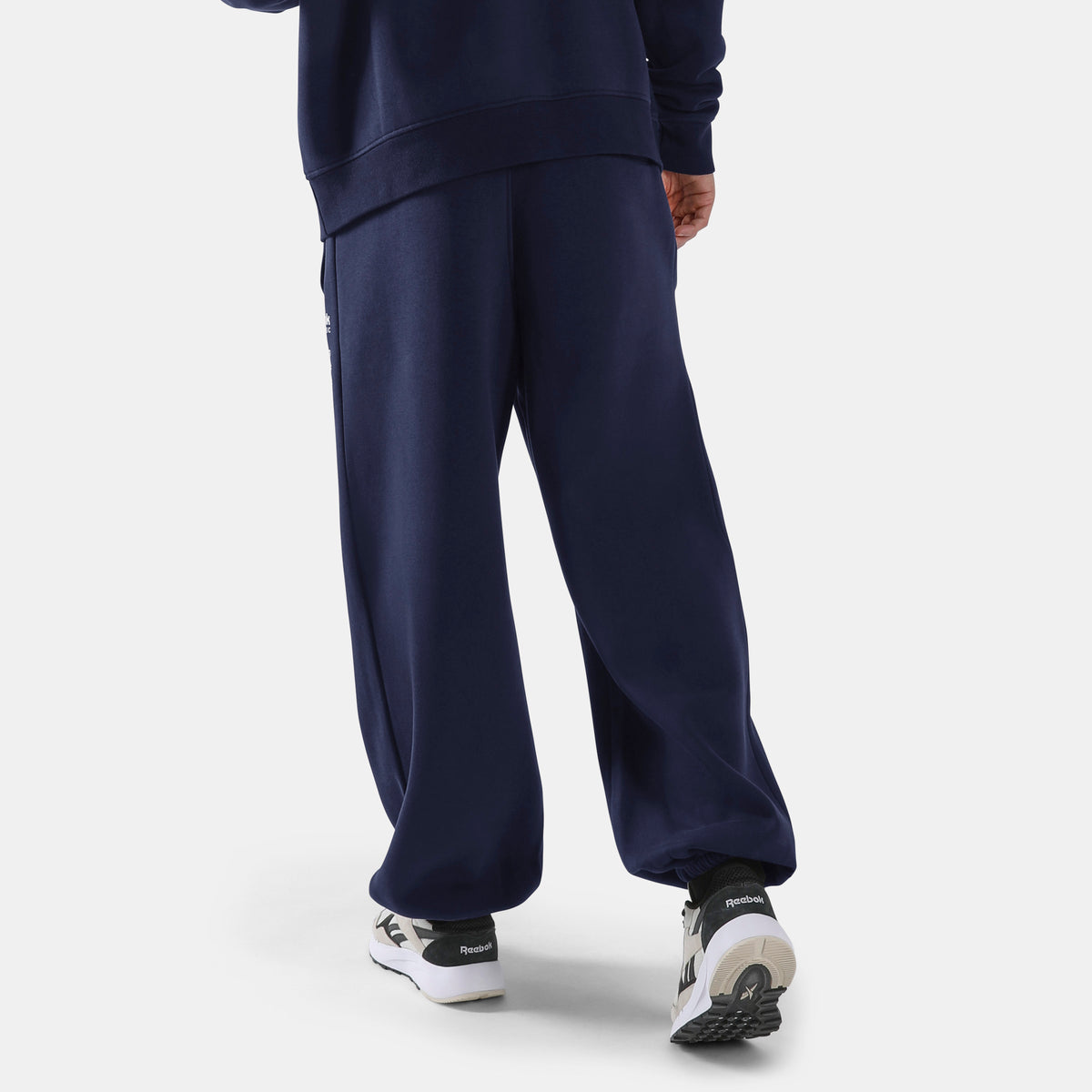 Reebok Men's Starcrest Relaxed Jogger Pant  In Navy REG