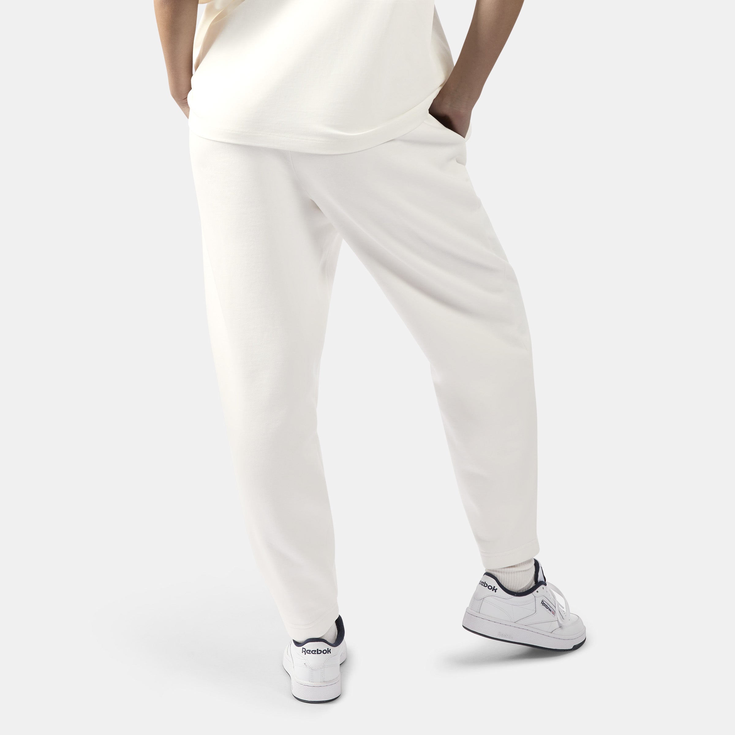 Reebok Women's Lux Sweat Pant  In Chalk REG