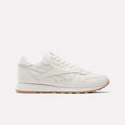Reebok Women's Classic Leather   In Chalk/White/Gum M