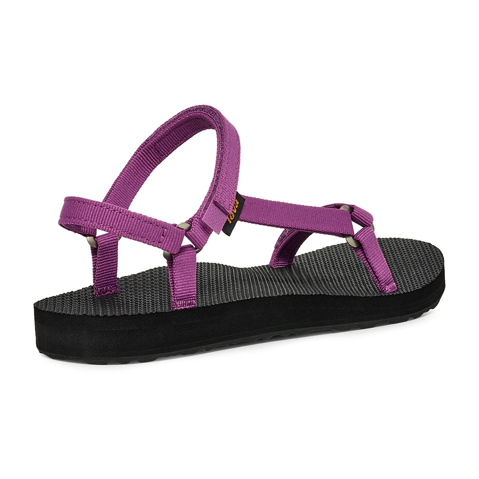 Teva  Women's Original Universal Slim  Purple M