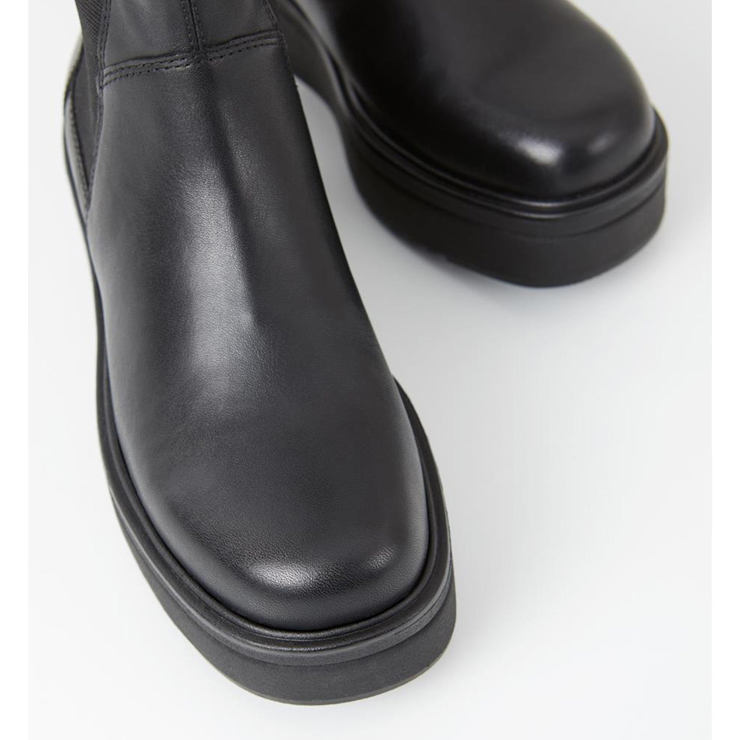 Vagabond Women's Tara in Black