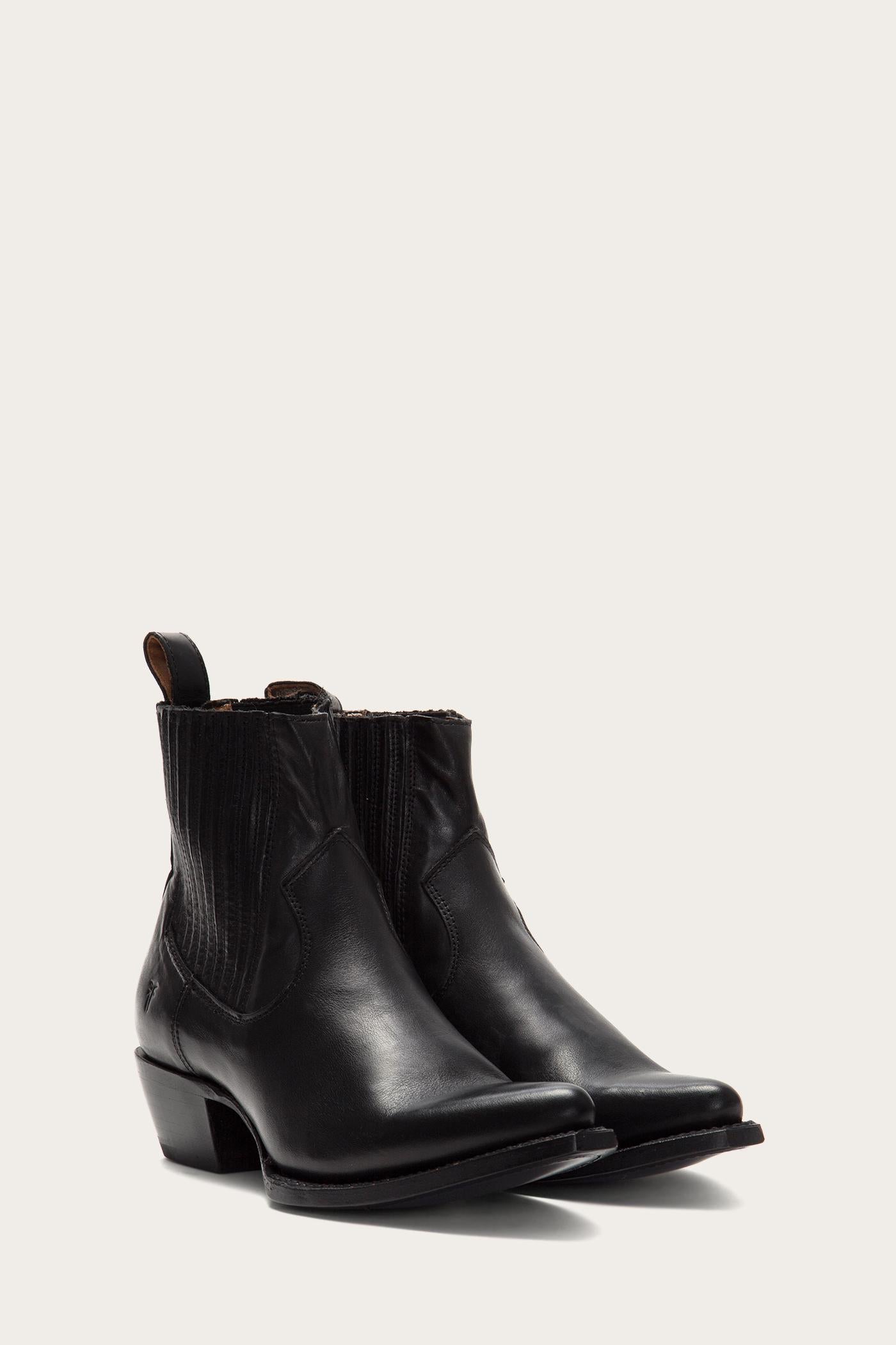 Frye  Women's Sacha Chelsea Black M