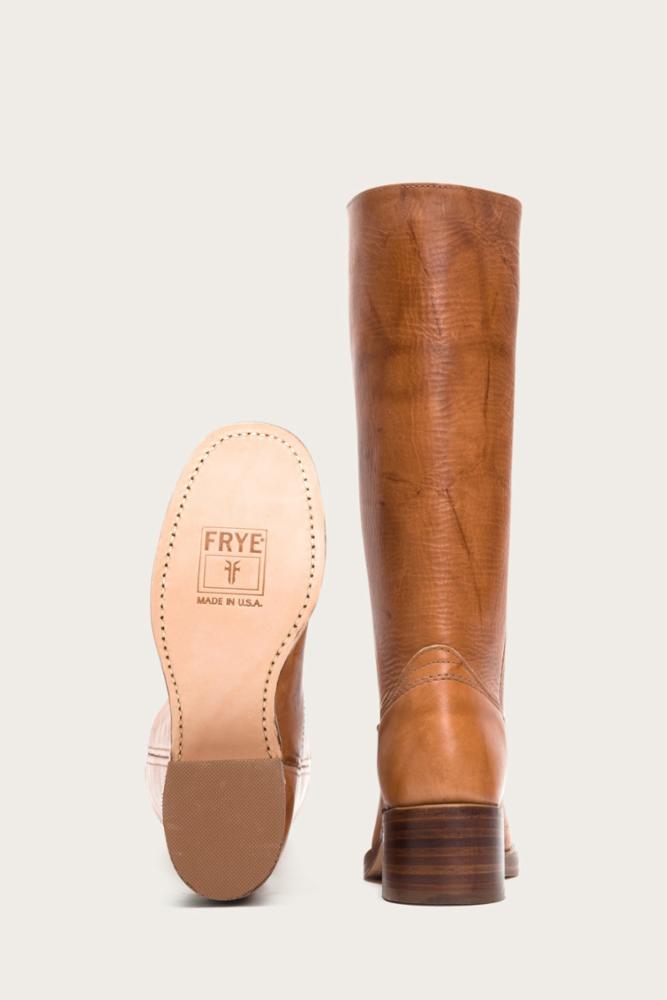 Frye Women's Campus 14L In Saddle/Oiled M