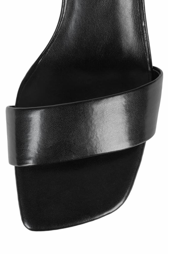 Jeffrey Campbell  Women's Adapt Black M