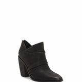 Vince Camuto Women's Ainsley Black M