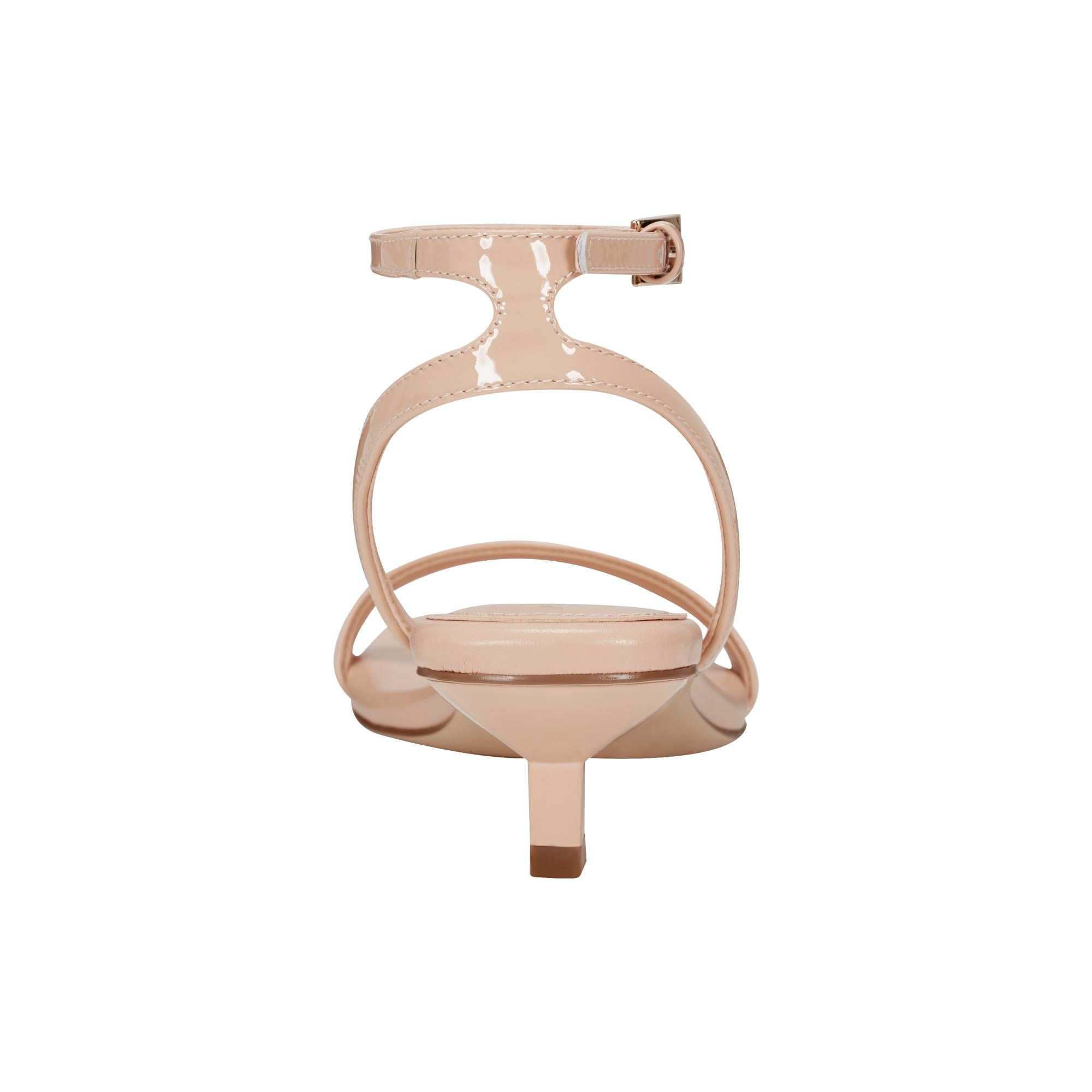 Marc Fisher Ltd Women's Alona Nude5/New Patent Leather (Gr) M