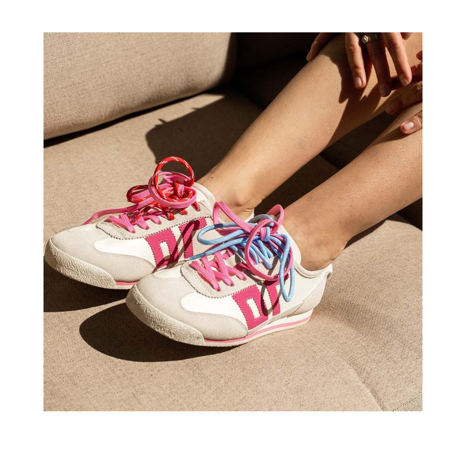 Back 70 Women's Leon B26-107 in Fuxia