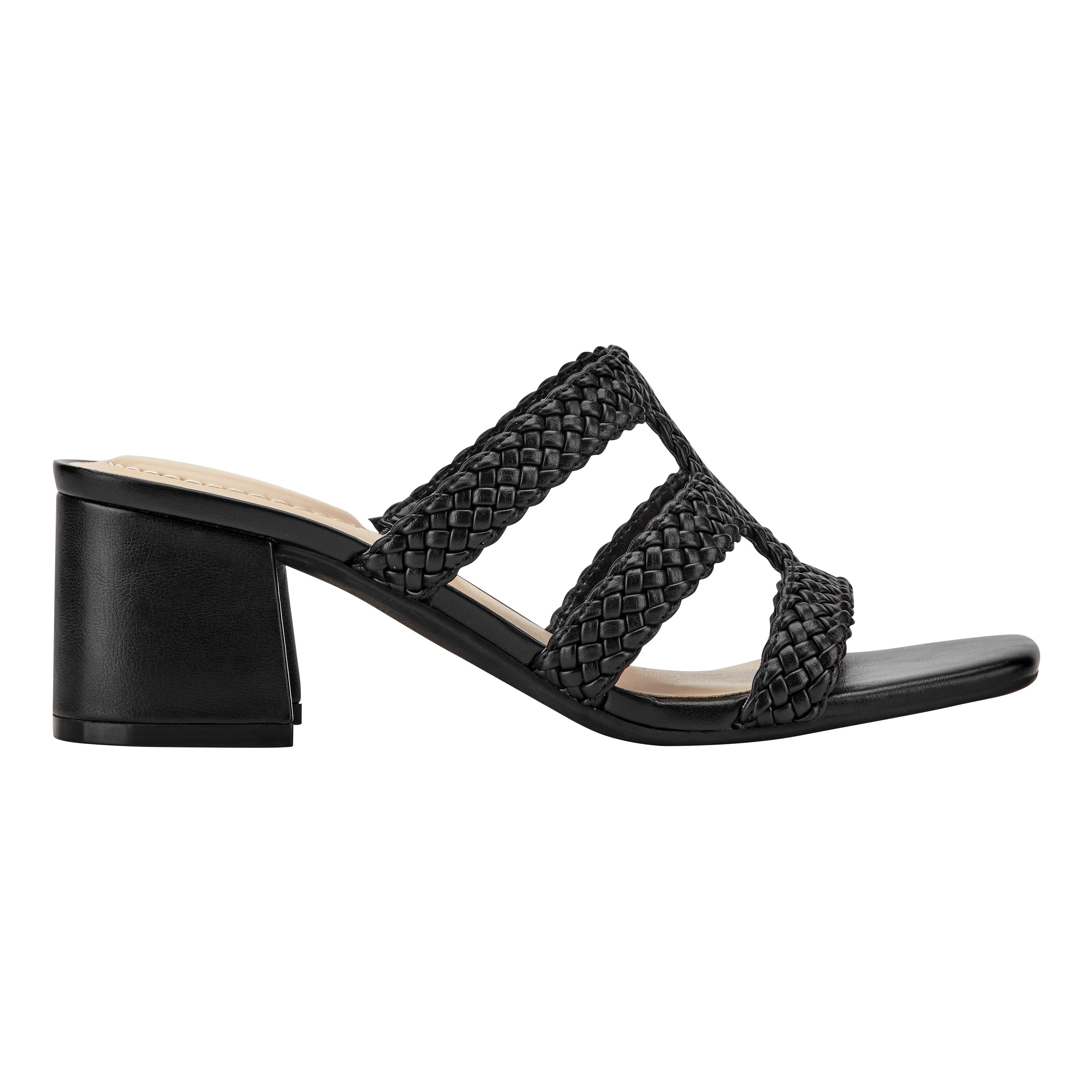 Bandolino Women's Mumm2 In Black/Woven M