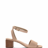 Vince Camuto Women's Carliss Nude M