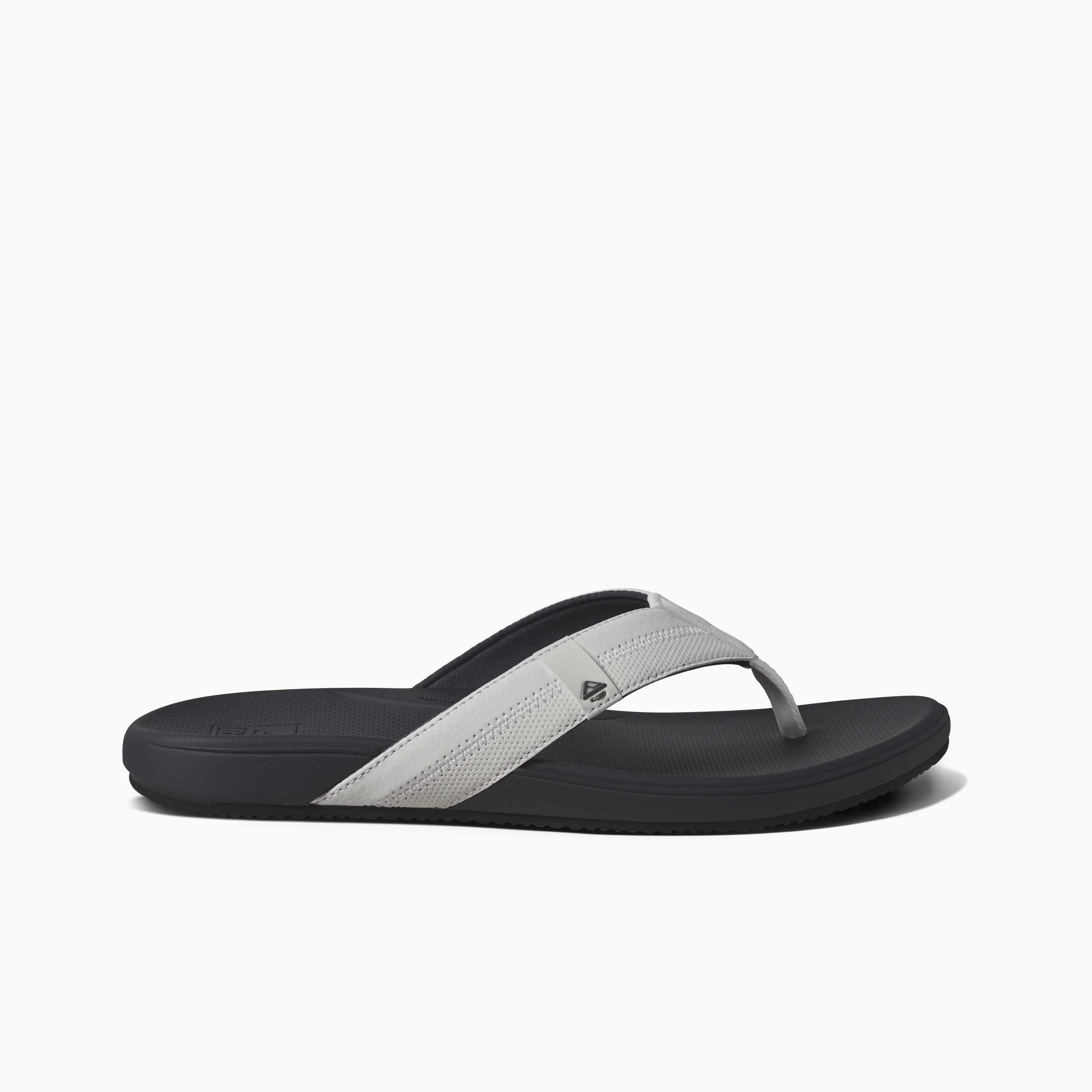 Reef Men's Cushion Phantom 2.0 In White/Charcoal M