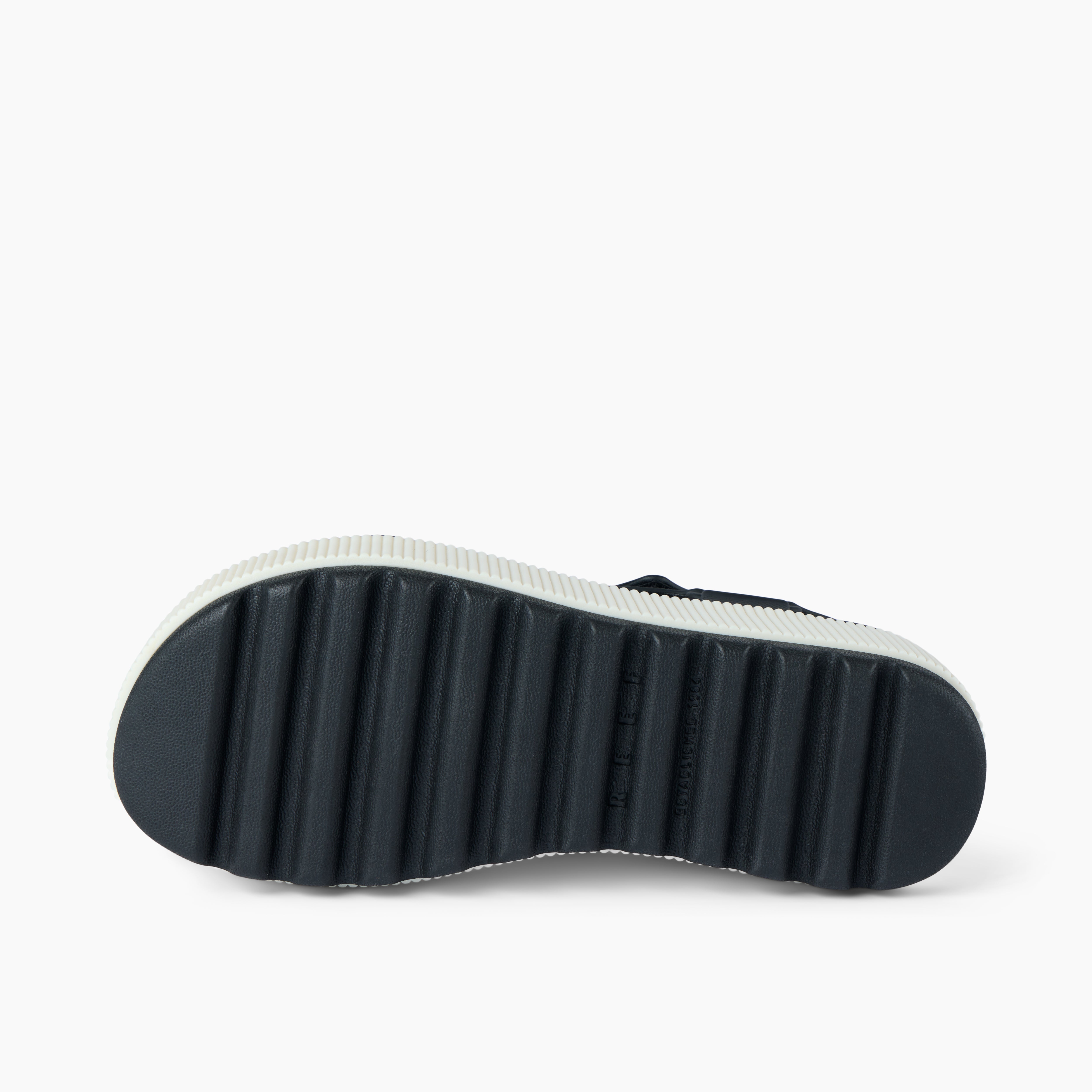 Reef Women's Water Rem Higher In Black M