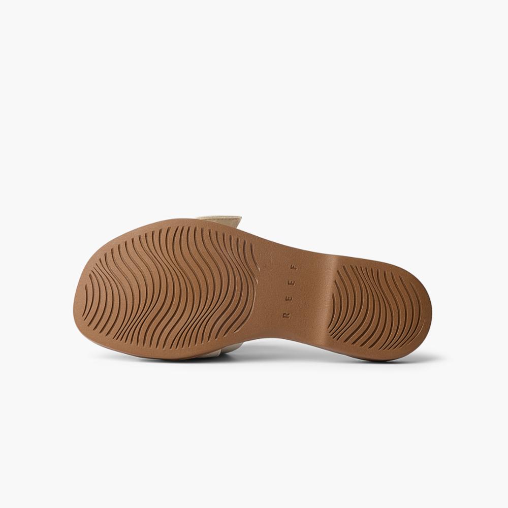 Reef  Women's Cushion Sunny Buckle White M