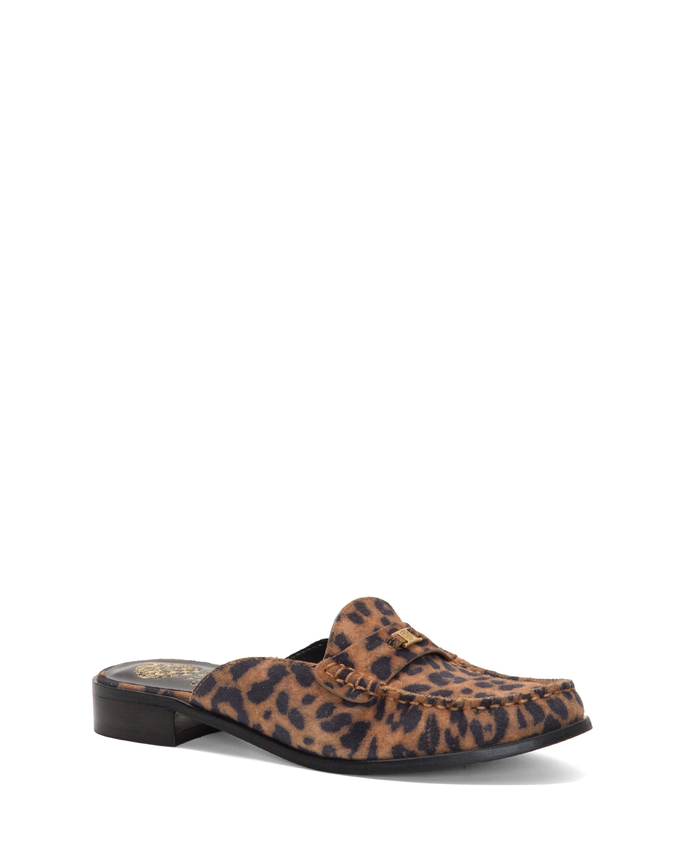 Vince Camuto Women's Cobby Animal Print M