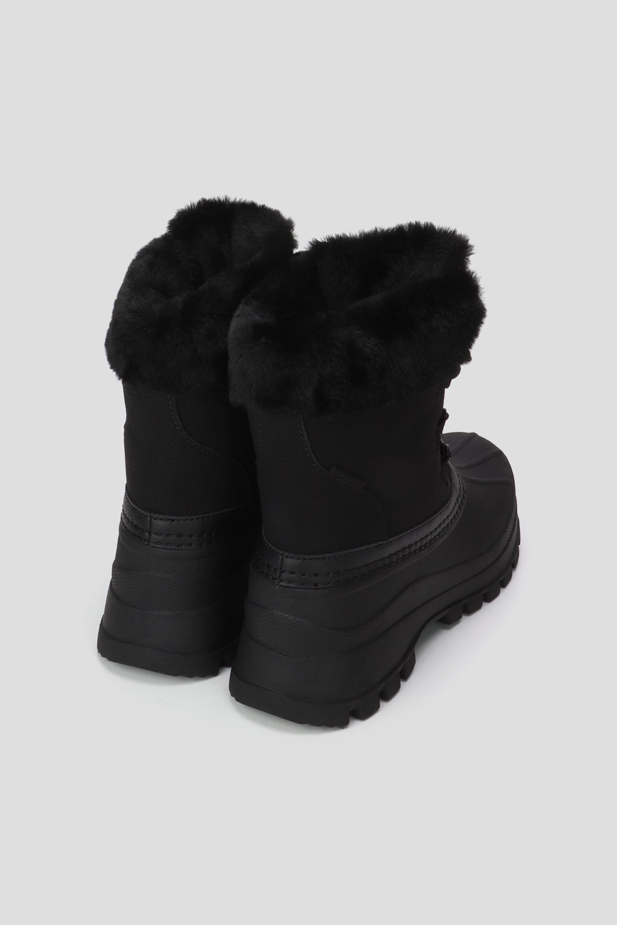 Cougar Women's Firela In Black M