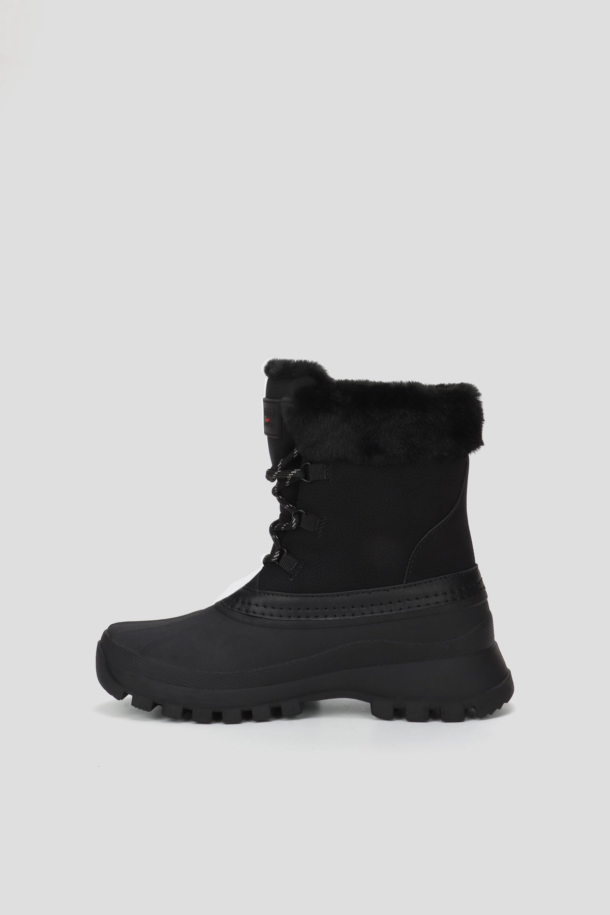 Cougar Women's Firela In Black M