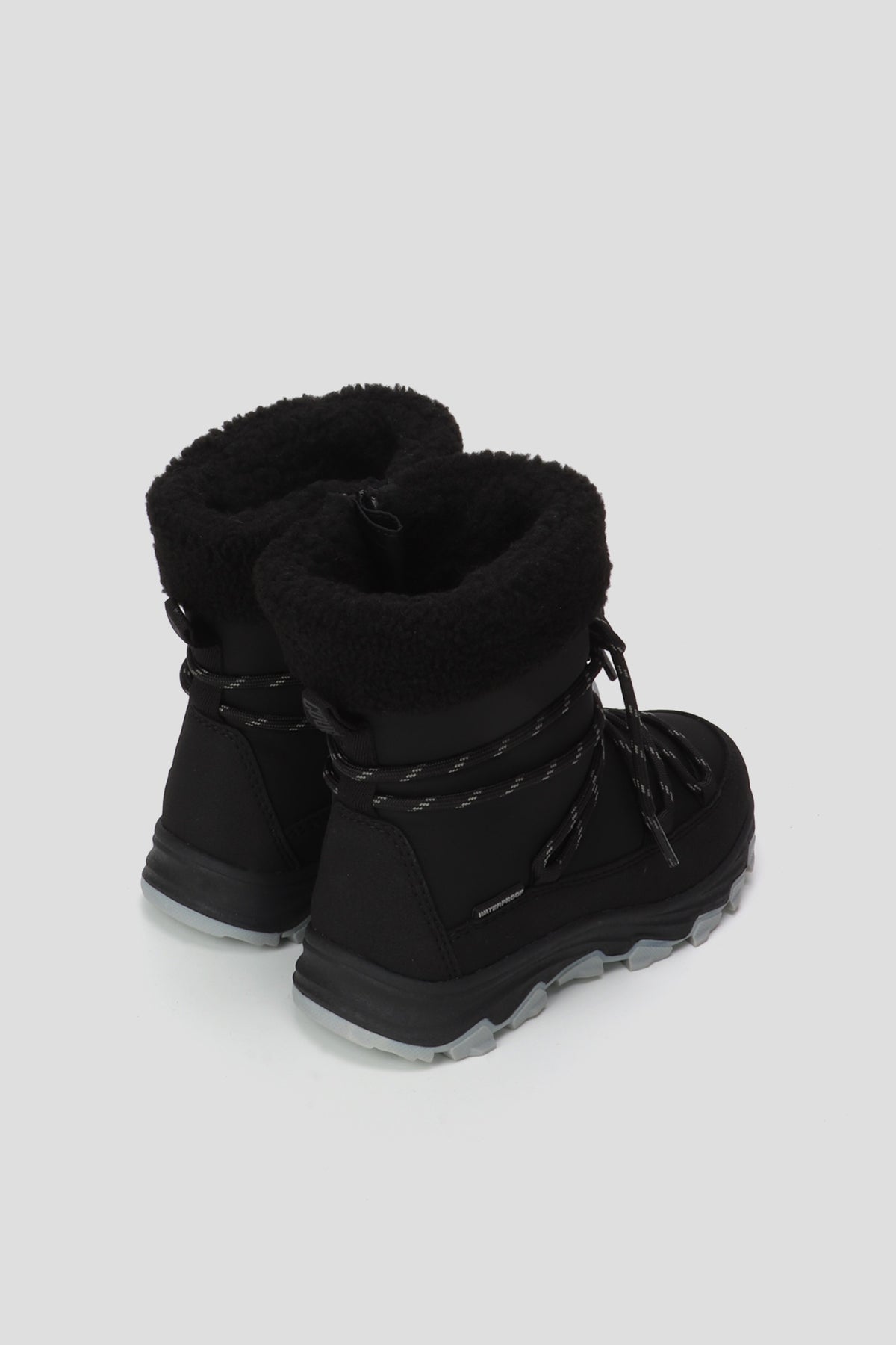Cougar Kids' Serenity K In Black M