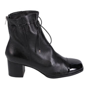 Django and Juliette Women's Valina in Black