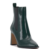 Vince Camuto Women's Dylan Green M