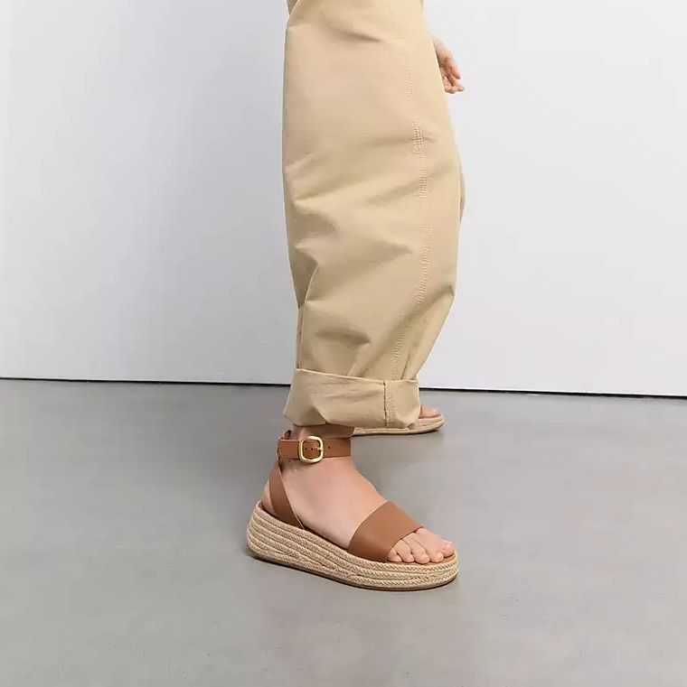 Fitflop Women's F-Mode Espadrille Leather Flatform in Deep Tan