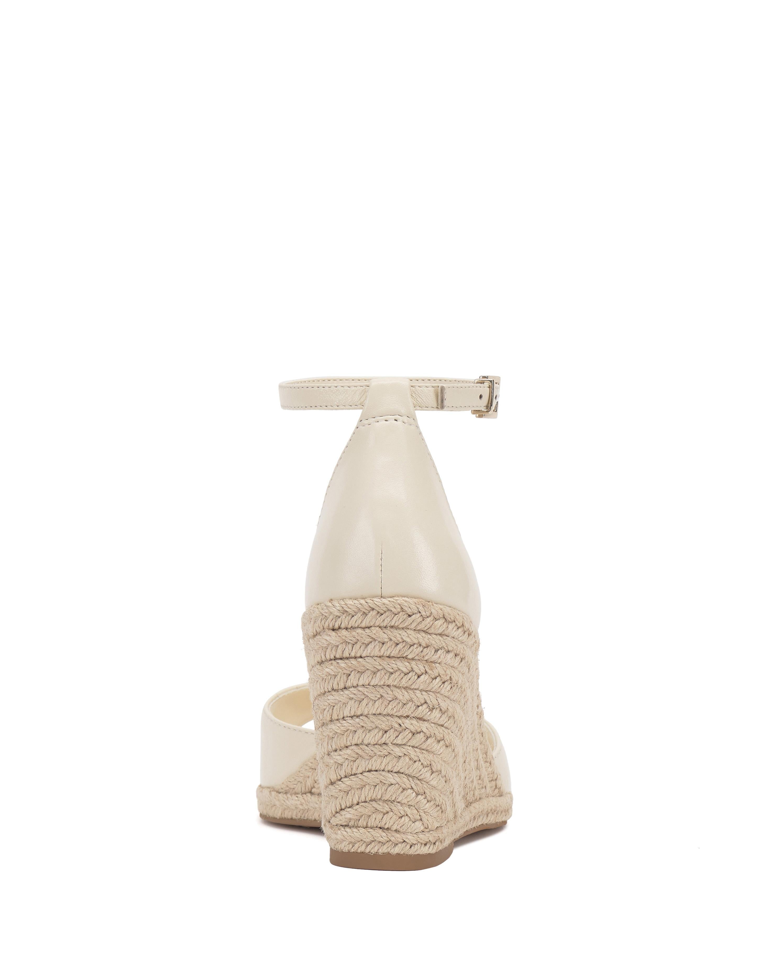 Vince Camuto Women's Felyn Creamy White/Deluxe Nappa Le M