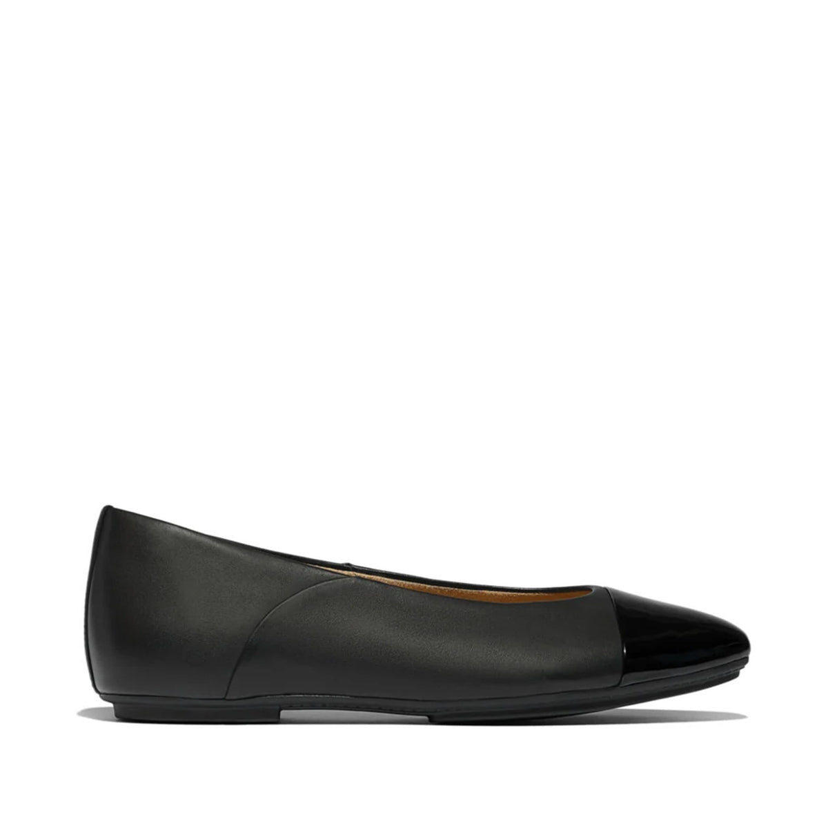 Fitflop Women's Danser Cap-Toe Ballerina in All Black